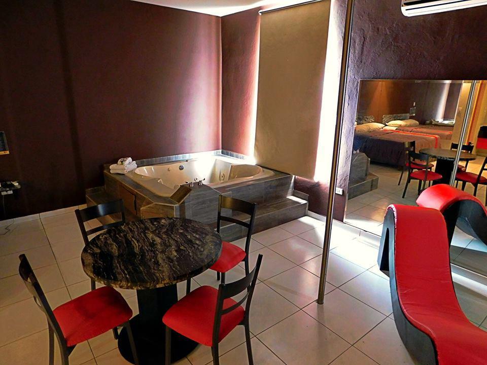 Motel California Norte Chihuahua Ngoại thất bức ảnh